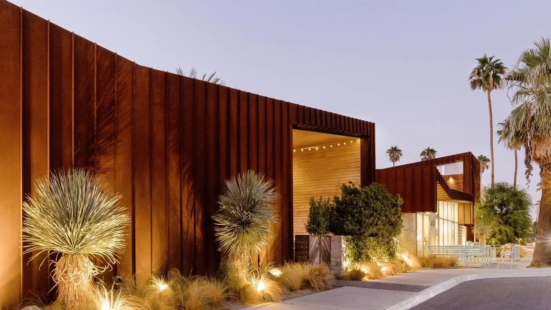 Arrive Palm Springs - Adults Only Hotel 4*,