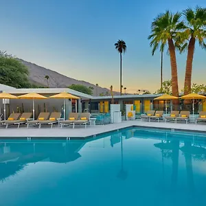 Twin Palms - A Gay Men's Station touristique
